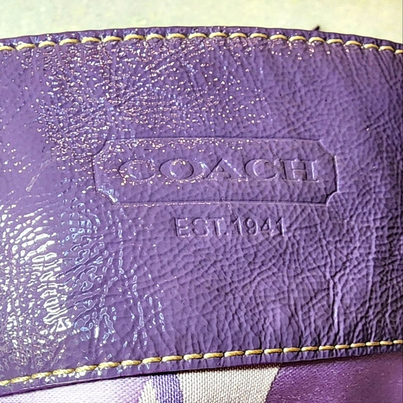 COACH VINTAGE CC MONOGRAM LOGO HOBO Bag.      Rare Coach - Picture 6 of 10